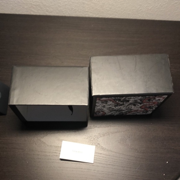 Empty Gucci jewelry box and mini booklet - Picture 6 of 7